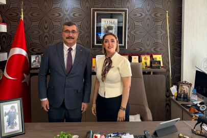 Denetimli Serbestlik Müdürü Erol Acar'dan Gazeteci Aslı Emektar'a Veda Ziyareti