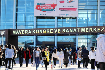 GİBTÜ Tercih Günlerinde Aday Öğrencileri Ağırlıyor