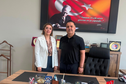 Uluslararası Gazeteciler Cemiyeti Temsilcisi Aslı Emektar’dan OSB Hastanesi’ne Ziyaret