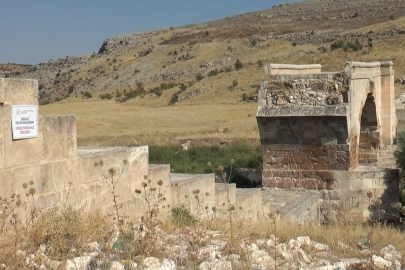 Tarihe Meydan Okuyan 1.800 Yıllık Roma Köprüsü