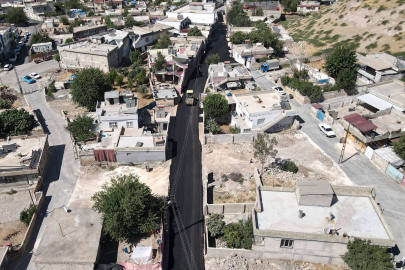 Araban'ın Yolları Sıcak Asfaltla Yenileniyor