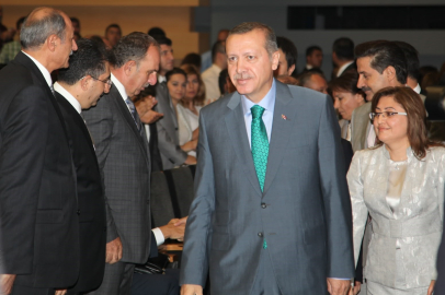 “Çeyrek Asırdır Aynı Yolda: Değişmeyen Yol Arkadaşlığı”
