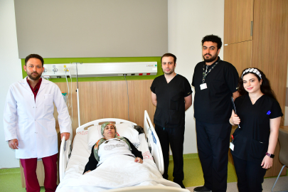 Gaziantep’te 46 yaşındaki kadının hayatını kabusa çeviren tümör çıkarıldı