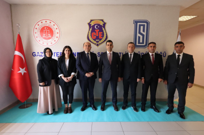 YASİN AYDIN, GAZİANTEP DENETİMLİ SERBESTLİK MÜDÜRLÜĞÜNÜ ZİYARET ETTİ