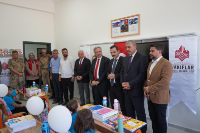 Ecdat Yadigârı Vakıflardan 450 Öğrenciye Eğitim Desteği