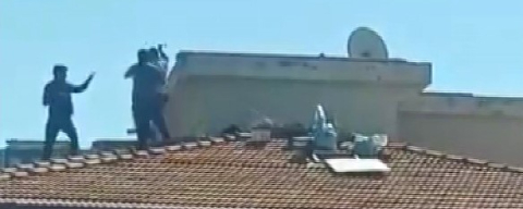 Gaziantep’te Çatı Üstünde Tehlikeli Kavga!