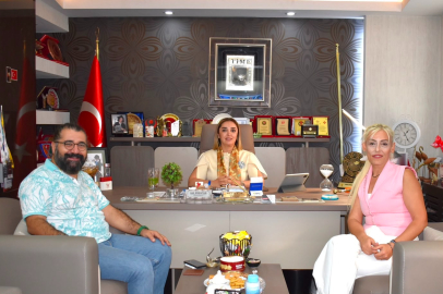Revnak Kültür ve Sanat Derneği’nden Aslı Emektar’a Nezaket Ziyareti