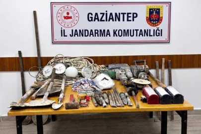 Ormanda Define Kazısı Yapan 4 Şahıs Suçüstü Yakalandı!