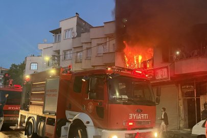 Gaziantep’te Ev Yangını Korkuttu: Ekipler Seferber Oldu, 1 Yaralı