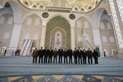 NUMAN KURTULMUŞ’TAN ŞAHİNBEY MİLLET CAMİİ VE KÜLLİYESİ’NE ZİYARET