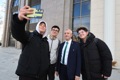 Şahinbey’de Eğitime ve Gençliğe Büyük Destek