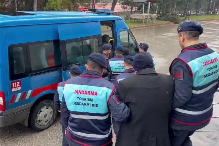 Gaziantep'te organize kaçakçılara 'sis' operasyonu: 6 gözaltı